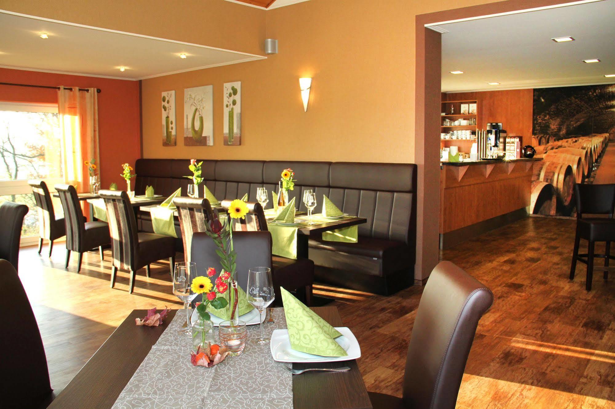 Karrenberg Hotel 3*